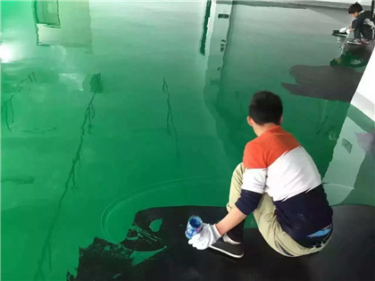 蓬江下面给你一份环氧地坪漆施工的完整流程